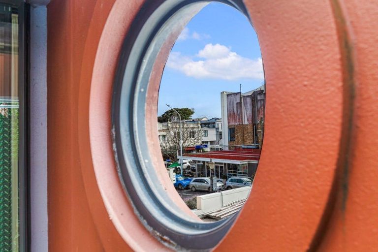 Photo of property in 3/36 Victoria Road, Devonport, Auckland, 0624