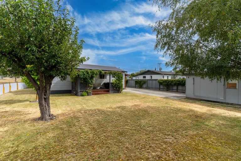 Photo of property in 15 Falstone Crescent, Twizel, 7901