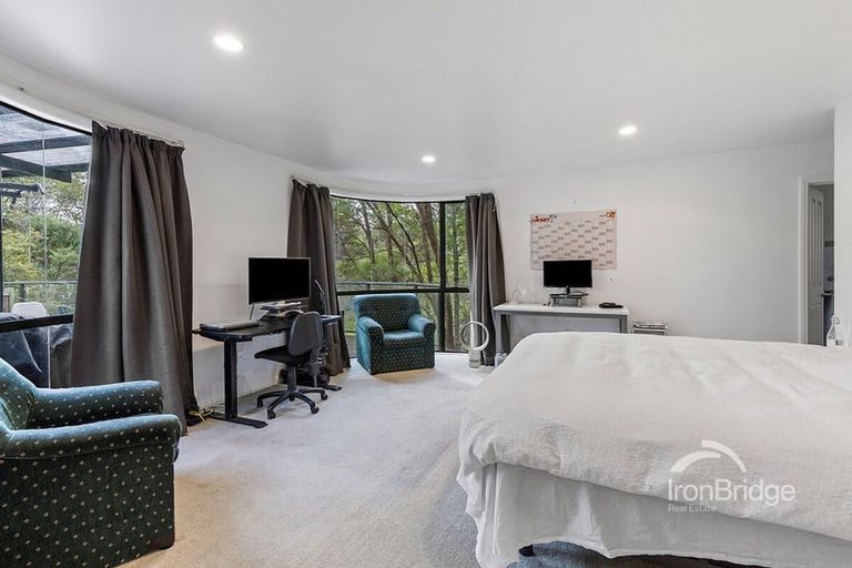 Photo of property in 46-48 Ravenstone Place, Chatswood, Auckland, 0626