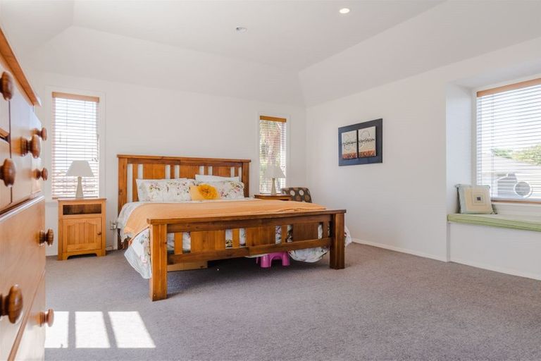 Photo of property in 30 Bevington Street, Avonhead, Christchurch, 8042