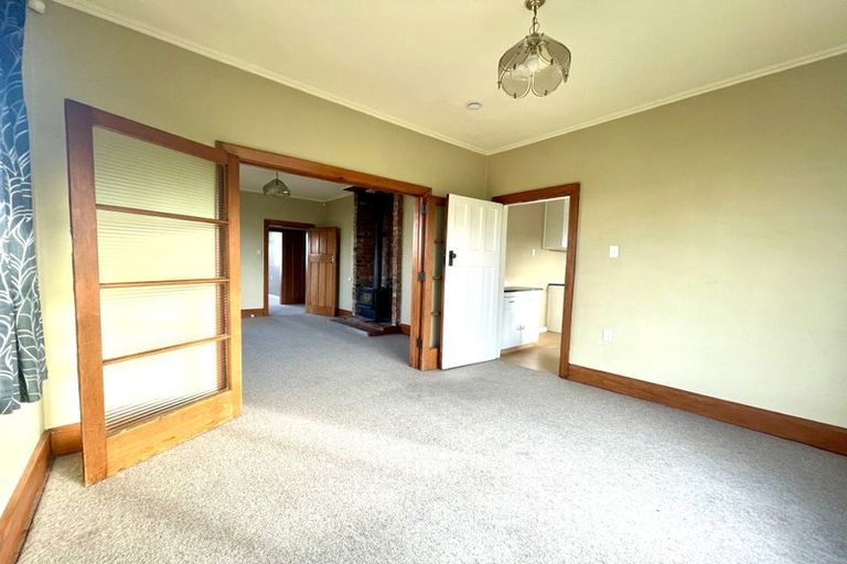 Photo of property in 10 Peverel Street, Riccarton, Christchurch, 8011