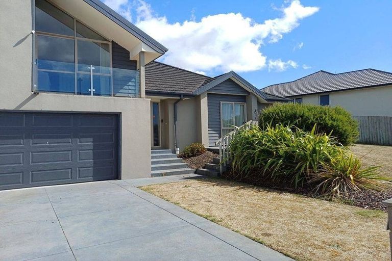 Photo of property in 43 Puhara Avenue, Parklands, Christchurch, 8083
