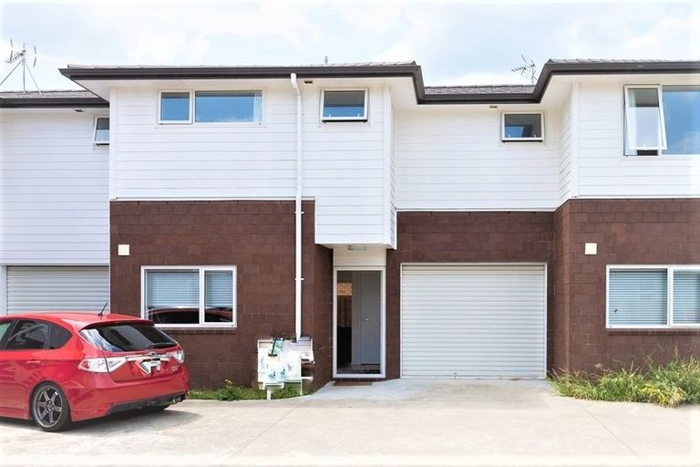 Photo of property in 2/4 Littler Place, Hamilton East, Hamilton, 3216