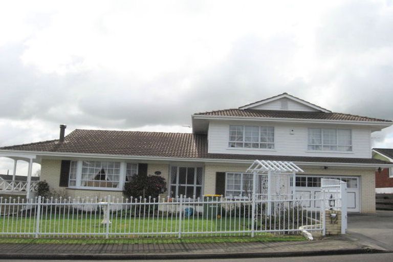 Photo of property in 12 Hanover Place, Pahurehure, Papakura, 2113