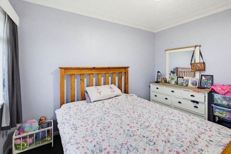 Photo of property in 37 York Road, Riversdale, 9776
