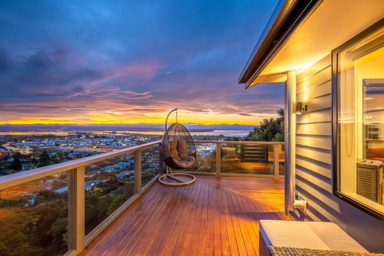 Photo of property in 27 Heemskerck Place, Britannia Heights, Nelson, 7010