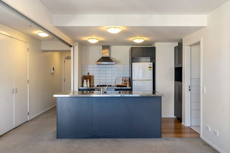 Photo of property in Sol Apartments, 10/37 Jessie Street, Te Aro, Wellington, 6011