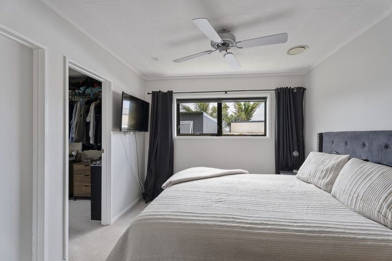 Photo of property in 62 Barrett Road, Whalers Gate, New Plymouth, 4310