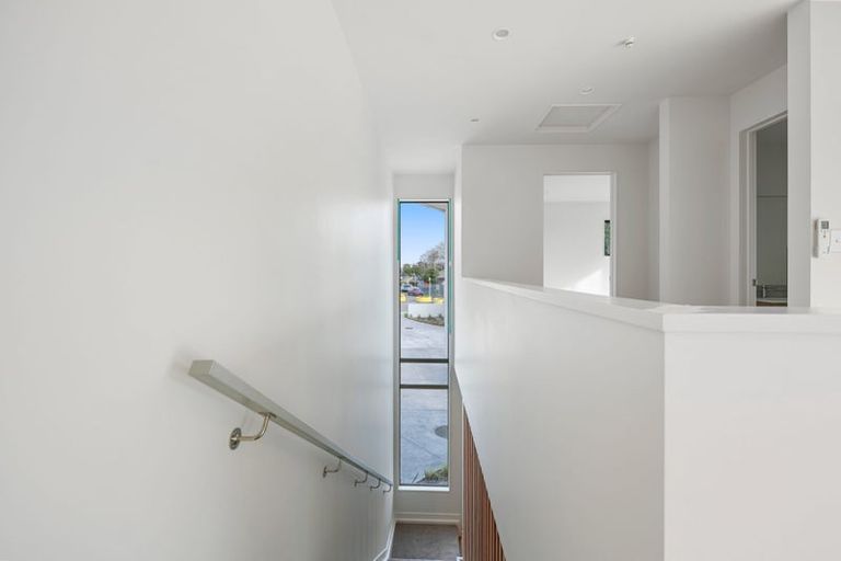 Photo of property in 4/24 Pickering Crescent, Chedworth, Hamilton, 3210