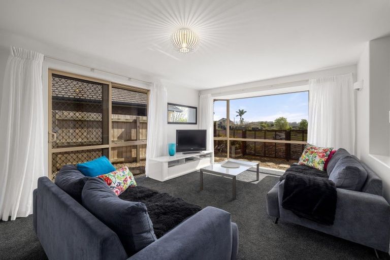 Photo of property in 22 Ranui Avenue, Kerikeri, 0230