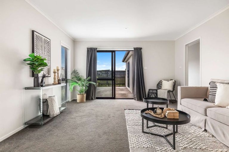 Photo of property in 34 Marion Crescent, Papamoa Beach, Papamoa, 3118