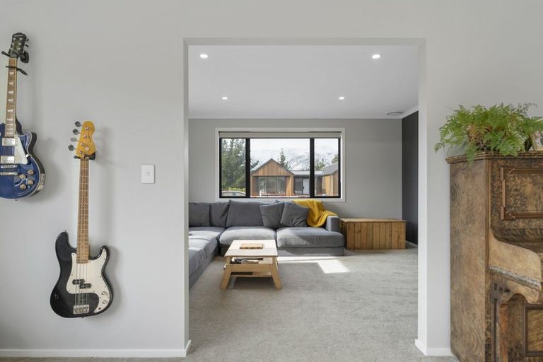 Photo of property in 14 Dingle Street, Lake Hawea, Wanaka, 9382