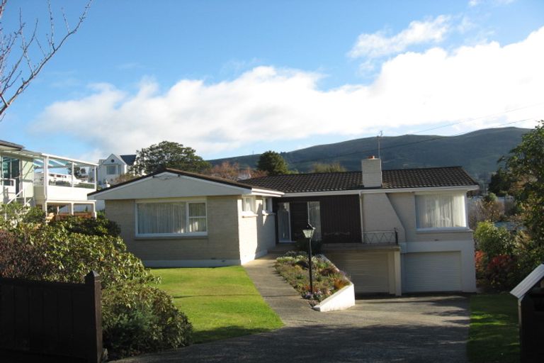 Photo of property in 15 Brownville Crescent, Maori Hill, Dunedin, 9010