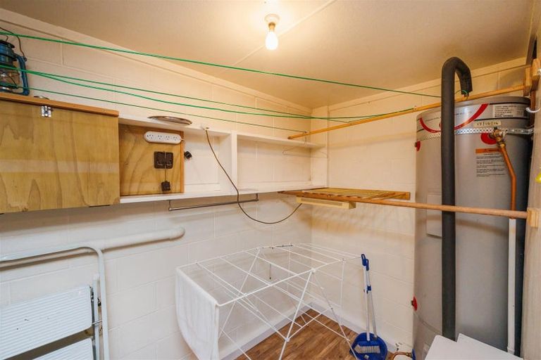 Photo of property in 6 Aitken Street, Bulls, 4818