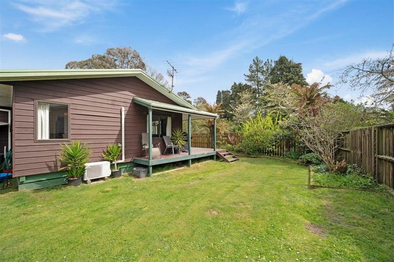 Photo of property in 43b Aquarius Drive, Kawaha Point, Rotorua, 3010