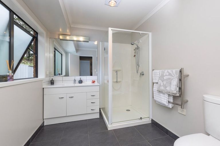 Photo of property in 25 School Road, Waimauku, 0881