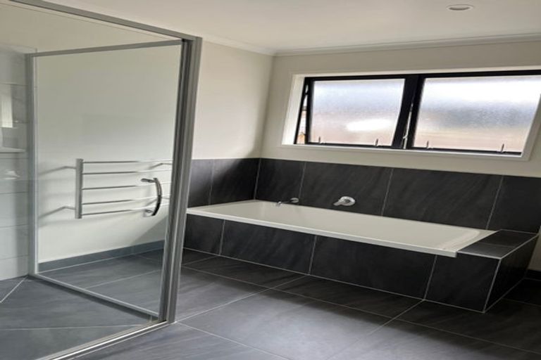 Photo of property in 2 Abernethy Way, Patumahoe, Pukekohe, 2679