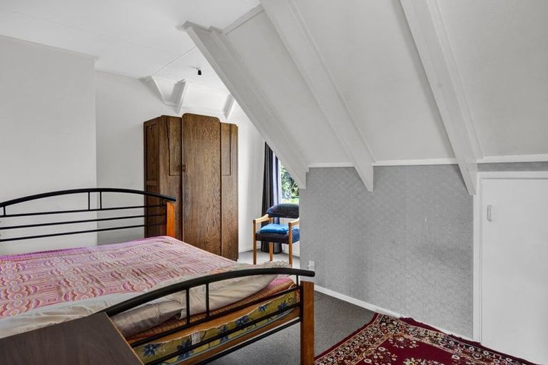 Photo of property in 16 Ropata Street, Hawera, 4610