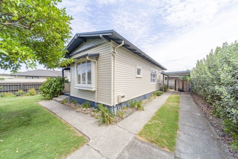 Photo of property in 607 Maddison Street, Akina, Hastings, 4122