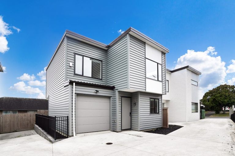 Photo of property in 44b Blakeborough Drive, Forrest Hill, Auckland, 0620