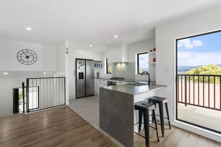 Photo of property in 2/16 James Laurie Street, Henderson, Auckland, 0612