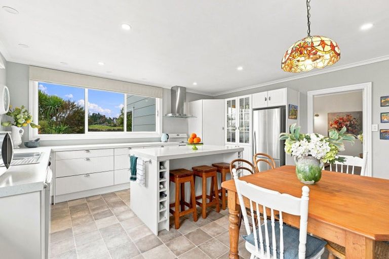 Photo of property in 8a Tirimoana Place, Otamatea, Whanganui, 4501