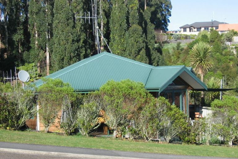 Photo of property in 21 Greenfield Drive, Western Heights, Hamilton, 3200