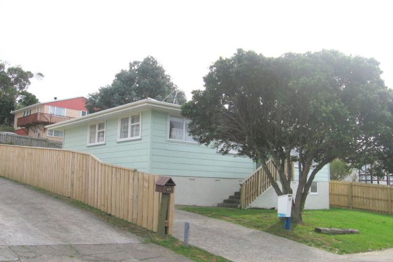 Photo of property in 25 Desert Gold Street, Ascot Park, Porirua, 5024