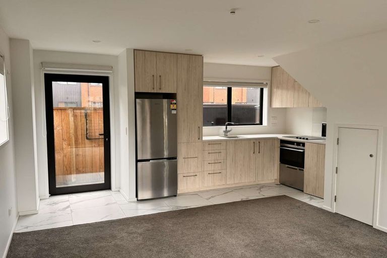 Photo of property in 2/64 Longfellow Street, Sydenham, Christchurch, 8023