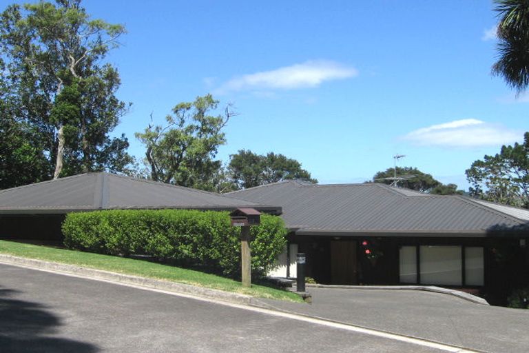 Photo of property in 111 Pemberton Avenue, Bayview, Auckland, 0629