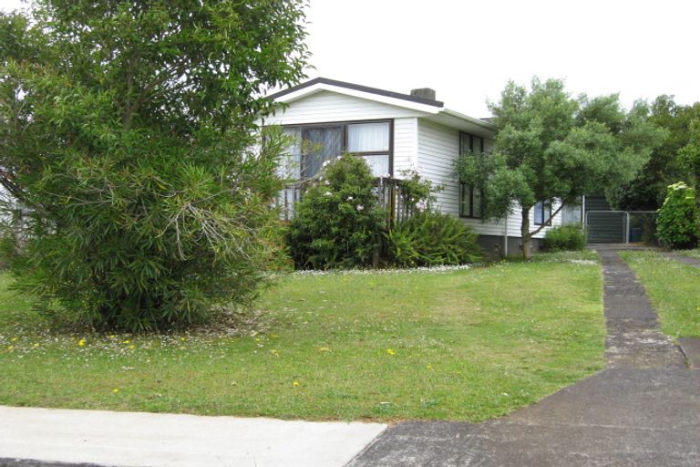 Photo of property in 5 Titoki Avenue, Mangere Bridge, Auckland, 2022