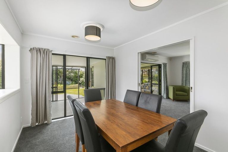 Photo of property in 22 De Menech Grove, Avalon, Lower Hutt, 5011