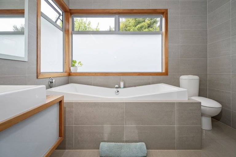 Photo of property in 1 Yankee Lane, Whitianga, 3510