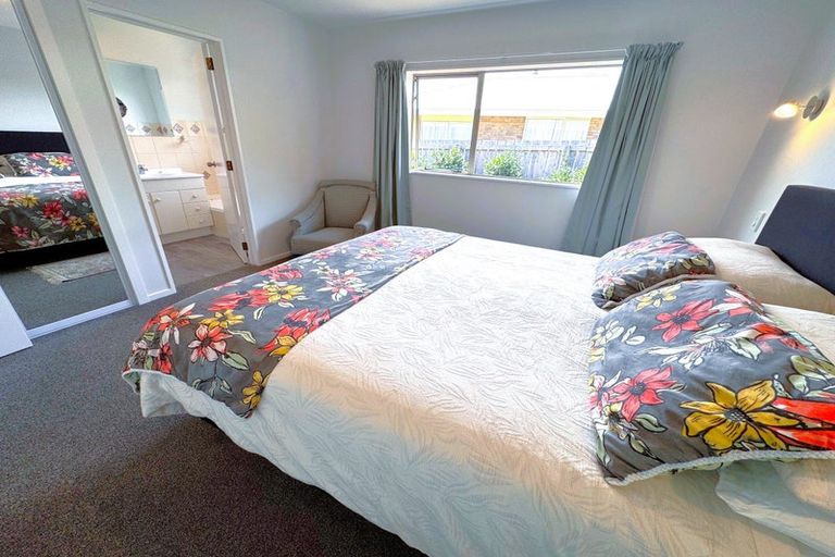 Photo of property in 67 Moana View Road, Waikawa, Picton, 7220