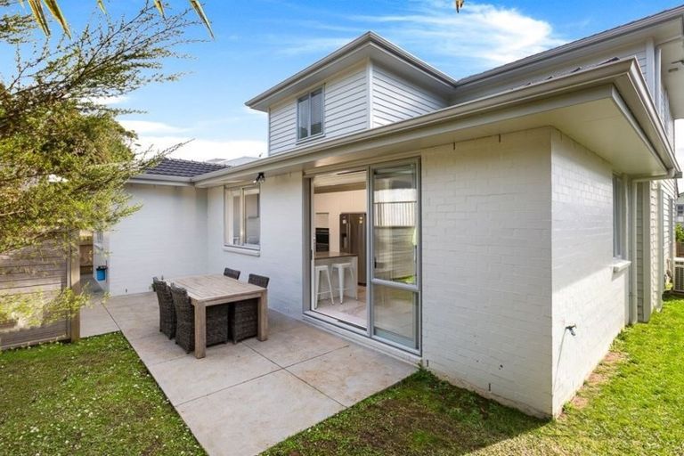 Photo of property in 61 Mackay Drive, Greenhithe, Auckland, 0632