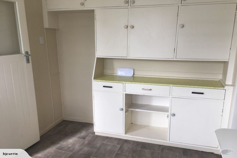 Photo of property in 1/27 Joseph Street, West End, Palmerston North, 4412