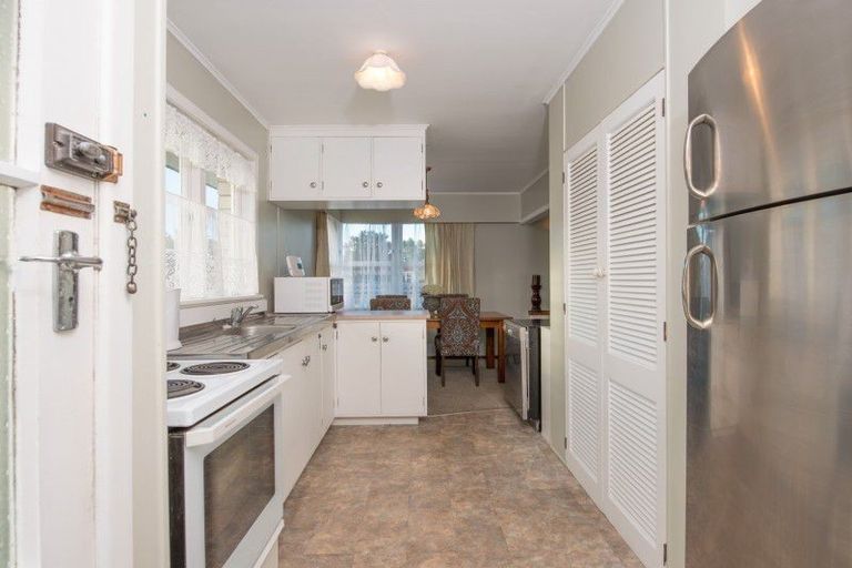 Photo of property in 42 Alderson Road, Fairview Downs, Hamilton, 3214