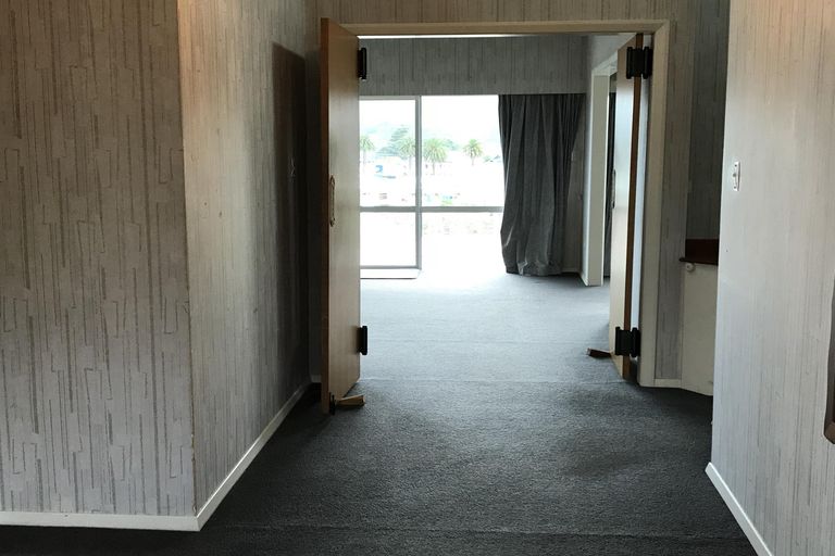 Photo of property in 3 Gilmour Street, Raglan, 3225