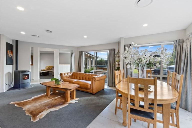 Photo of property in 21 Hemingway Place, Spencerville, Christchurch, 8083