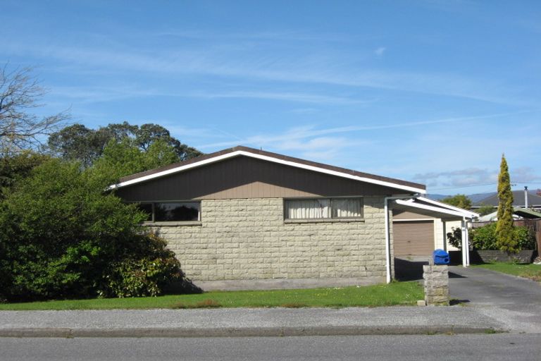 Photo of property in 25 Russell Street, Westport, 7825