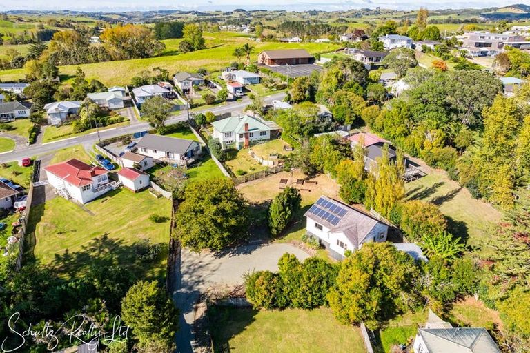 Photo of property in 52 Hurndall Street East, Maungaturoto, 0520