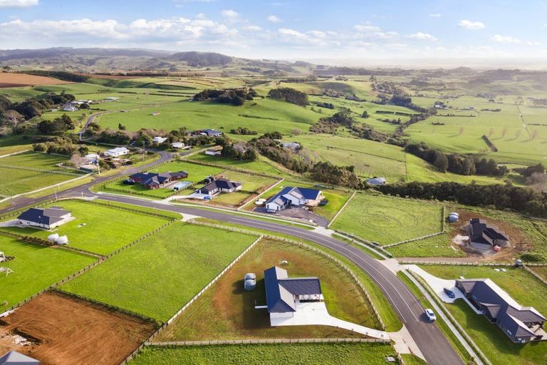 Photo of property in 15 Kaipo Heights Drive, Onewhero, 2697