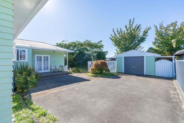 Photo of property in 14 Konini Street, Levin, 5510