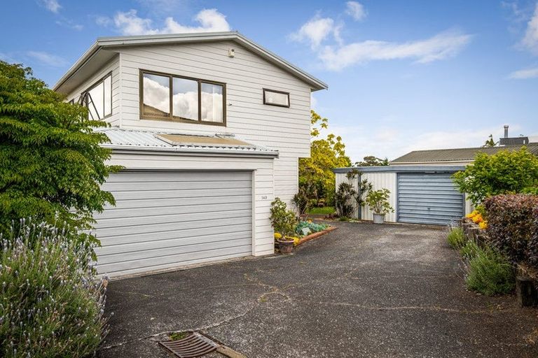 Photo of property in 143 West Harbour Drive, West Harbour, Auckland, 0618