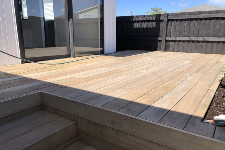 Photo of property in 16b Hamurana Place, Te Atatu Peninsula, Auckland, 0610