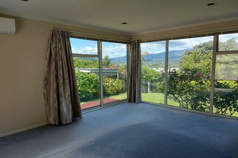 Photo of property in 13 Colin Guppy Crescent, Riverstone Terraces, Upper Hutt, 5018