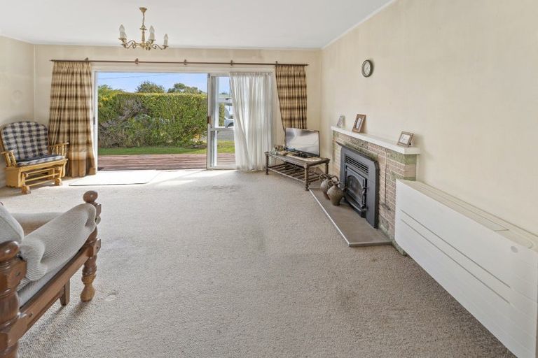 Photo of property in 6 Durham Street, Stoke, Nelson, 7011