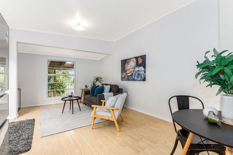 Photo of property in 12 Owhiti Street, Titahi Bay, Porirua, 5022