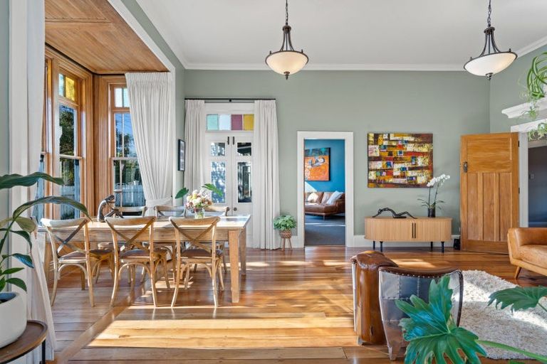 Photo of property in 260-262 High Street North, Carterton, 5713