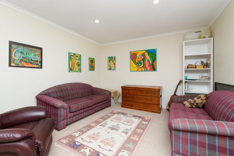 Photo of property in 319 Pahiatua Aokautere Road, Aokautere, Palmerston North, 4471